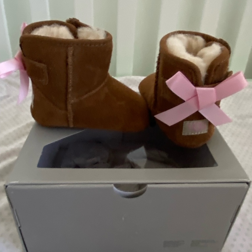 Infants Brown UGG with Pink Bow